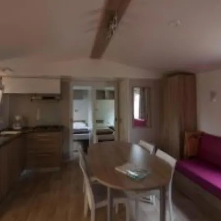 Mobil-home Avec Terrasse - 6 Pers. - Api-1-52-2013 Maulévrier