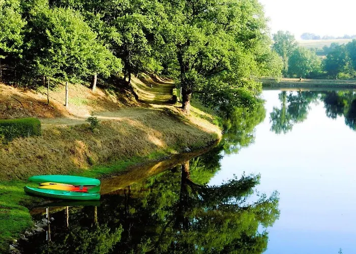 אתר קמפינג Mobil-home Avec Terrasse - 6 Pers. - Api-1-52-2013 Maulévrier