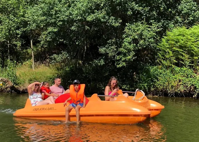 אתר קמפינג Mobil-home Avec Terrasse - 6 Pers. - Api-1-52-2013 *